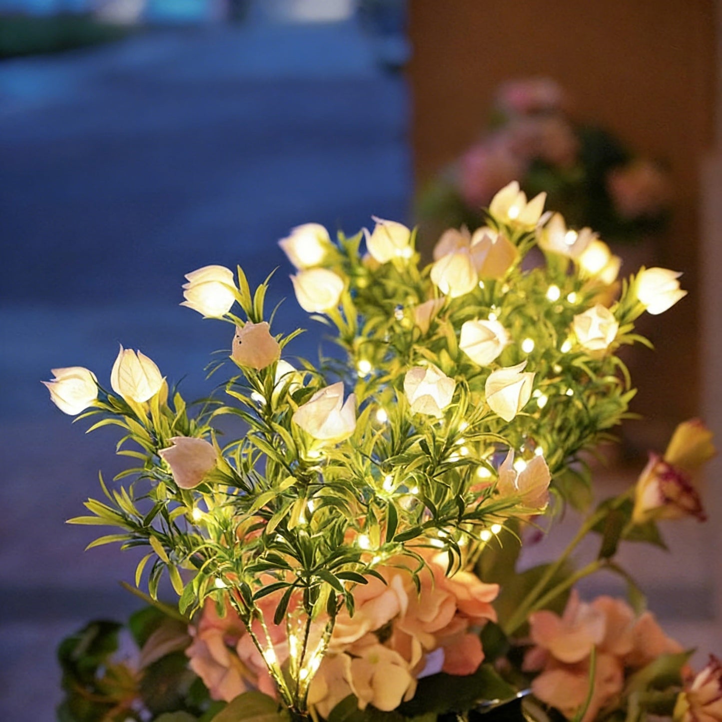 🌸Solar Flower Stake Lights - Waterproof Garden Decor