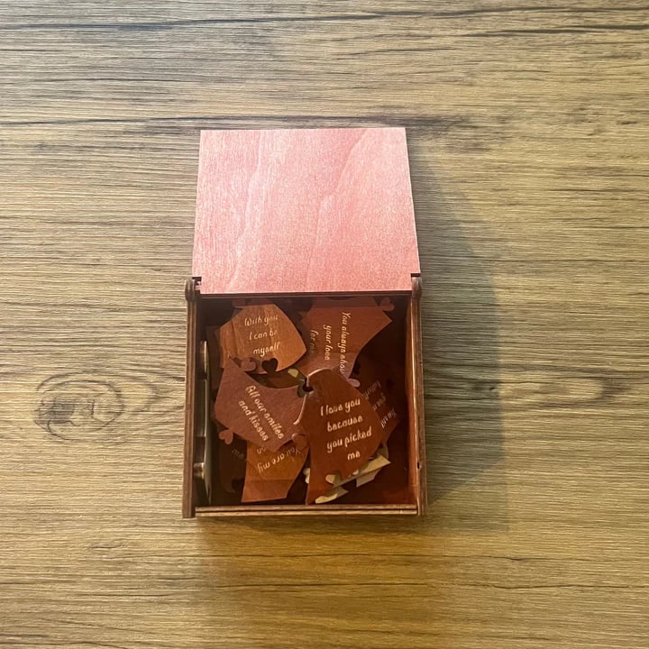 💌20/10 Reasons Heart Puzzle: Love, One Piece at a Time