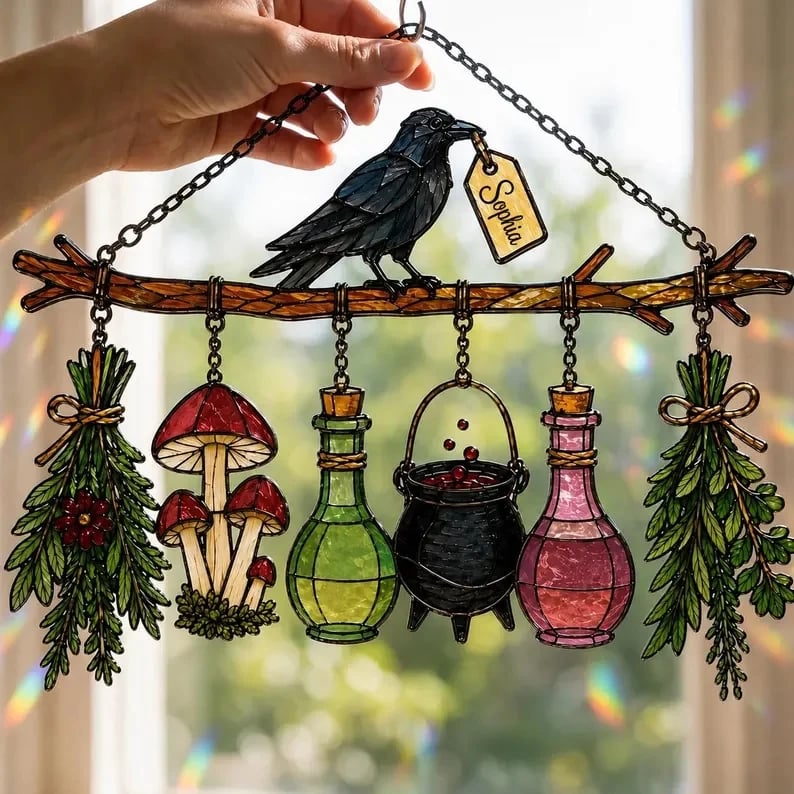 🔥Last Day 49% OFF – 🖤🐦‍⬛Raven Witch Suncatcher