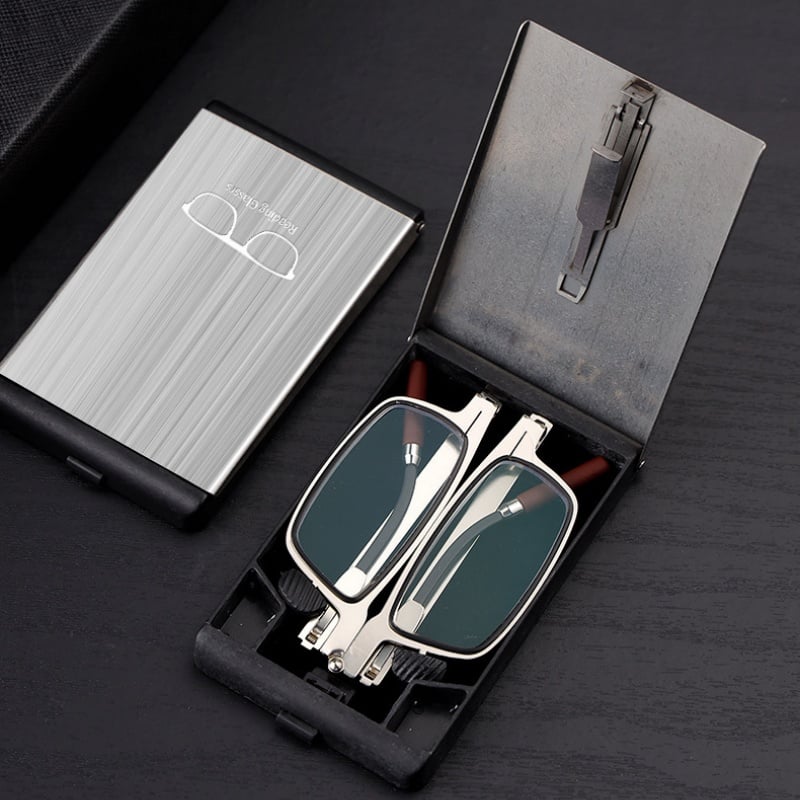Foldable, pocket-sized reading glasses