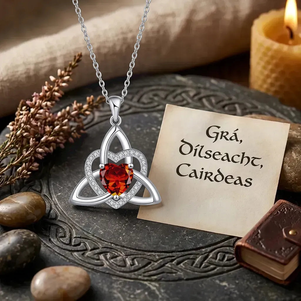 ❤️Birthstone – Celtic Trinity Love Knot Penda