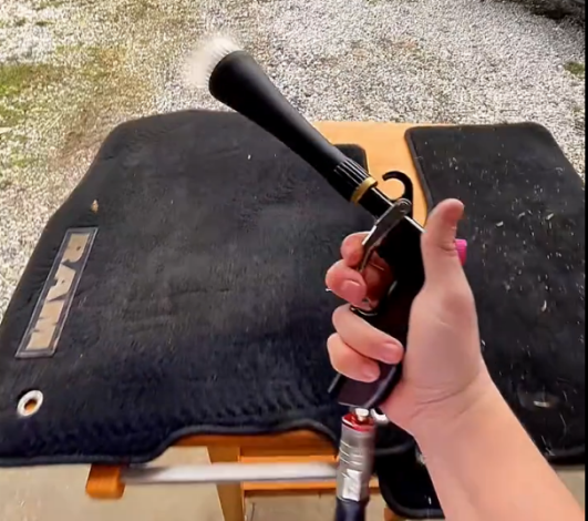 Tornado Cleaning Gun-2-in-1 Air Blaster Gun with Brush